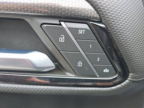 Used 2024 Chevrolet Silverado 1500 ZR2 w/ Technology Package image 28