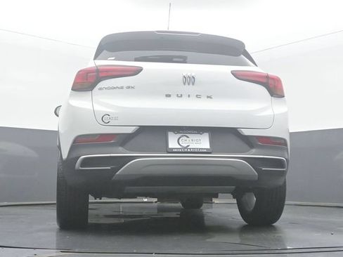 Used 2024 Buick Encore GX Preferred w/ Comfort Package FWD image 50