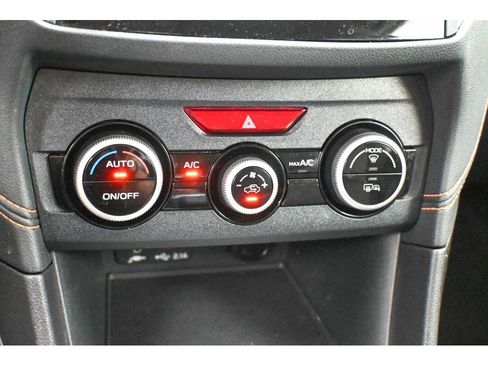 Used 2022 Subaru Crosstrek 2.0i Premium image 37