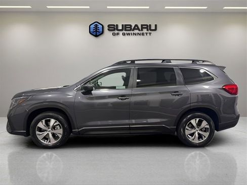 Certified 2024 Subaru Ascent Premium w/ Convenience Package image 2