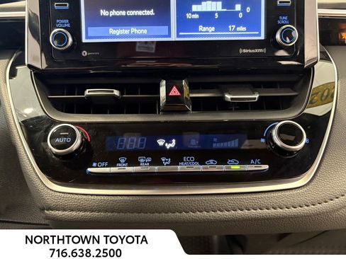 Used 2021 Toyota Corolla SE w/ Carpet Mat Package (TMS) image 11