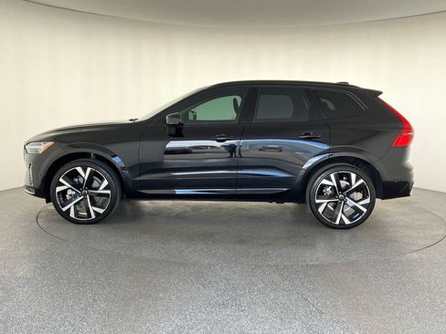 Used 2026 Volvo XC60 B5 Ultra w/ Climate Package AWD/4WD image 9