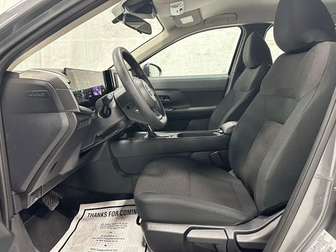 Used 2025 Nissan Kicks S AWD/4WD image 14