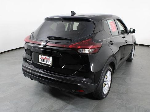 Certified 2022 Nissan Kicks S FWD image 13