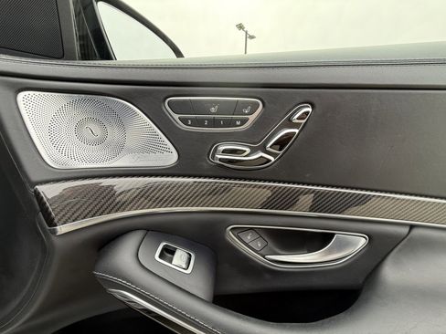Used 2016 Mercedes-Benz S 63 AMG 4MATIC Sedan image 36