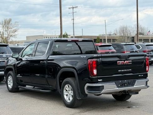 Used 2023 GMC Sierra 1500 SLE w/ Enhanced Capability Package AWD/4WD image 40