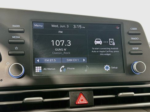 Used 2023 Hyundai Elantra SEL w/ Cargo Package FWD image 14