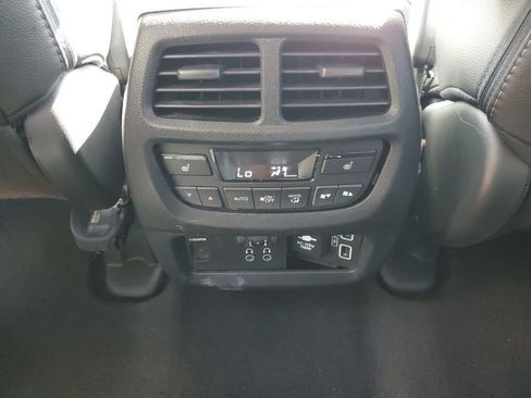 Used 2022 Honda Pilot Touring image 21