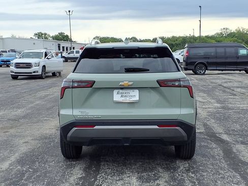 Used 2025 Chevrolet Equinox LT w/ Convenience Package II AWD/4WD image 6