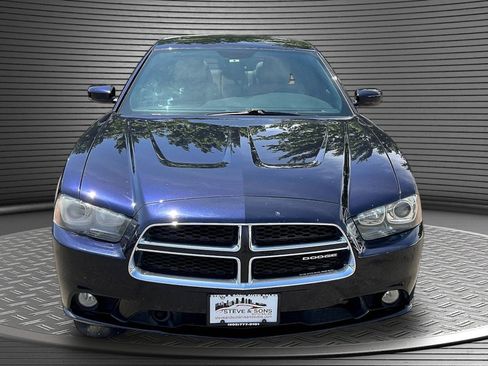 Used 2012 Dodge Charger SXT Plus RWD image 2