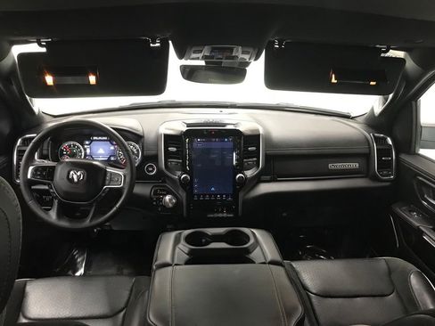 Used 2025 RAM 1500 Laramie image 26