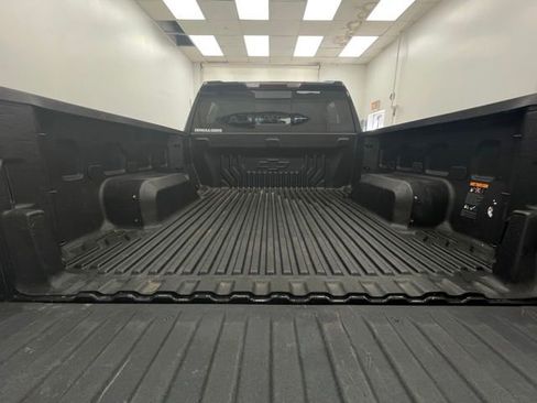 Certified 2024 Chevrolet Silverado 1500 RST w/ Convenience Package II AWD/4WD image 15