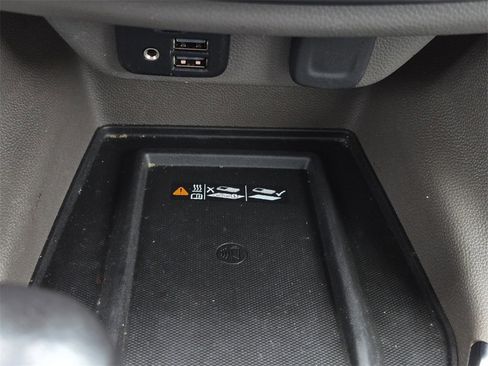 Used 2021 Chevrolet Traverse Premier w/ LPO, Floor Liner Package image 31