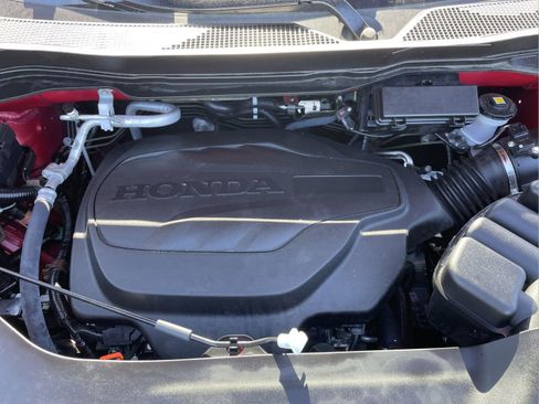 Used 2025 Honda Passport Black Edition image 22