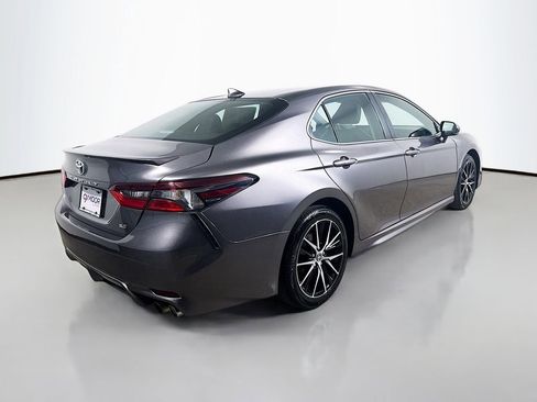 Certified 2022 Toyota Camry SE FWD image 7