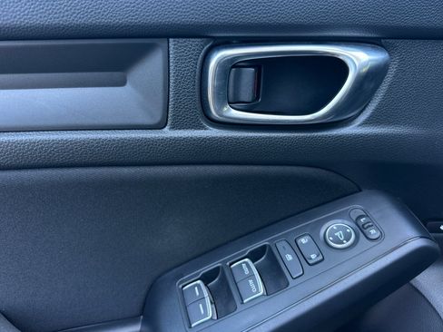 Used 2025 Honda Civic LX image 10
