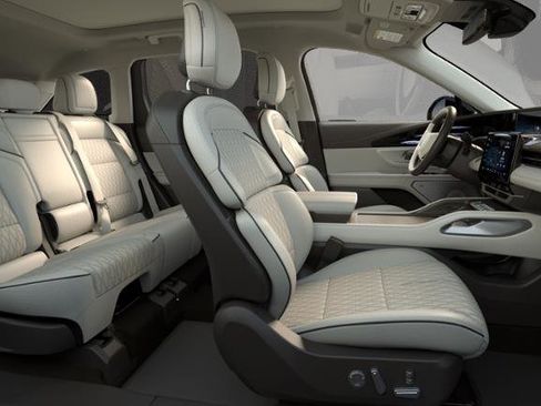 New 2026 Lincoln Nautilus Black Label AWD/4WD image 28