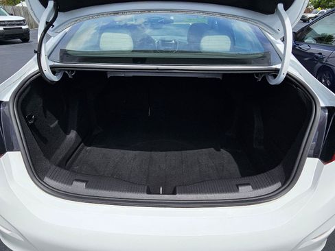 Used 2018 Chevrolet Cruze LT FWD image 18