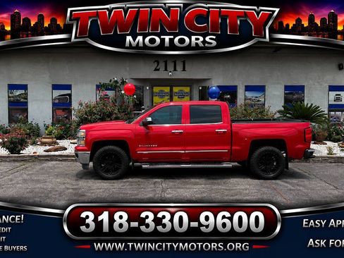 Used 2015 Chevrolet Silverado 1500 LTZ Z71 w/ LTZ Plus Package AWD/4WD image 2