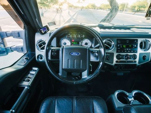 Used 2008 Ford F250 FX4 image 25
