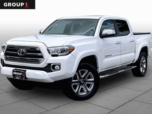Used 2017 Toyota Tacoma Limited w/ Tow Package RWD image 1