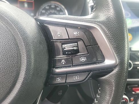 Used 2023 Subaru Forester Touring AWD/4WD image 17