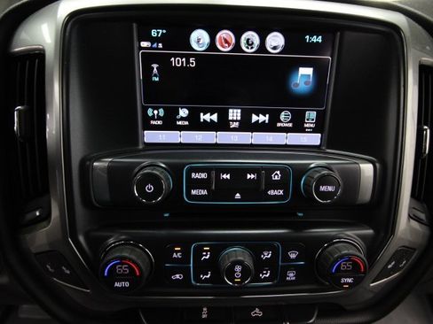 Used 2019 Chevrolet Silverado 3500 LT w/ LT Convenience Package image 19