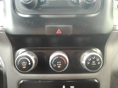 Used 2022 RAM 2500 Tradesman RWD image 42