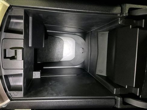 Used 2024 Ford Edge SEL image 40