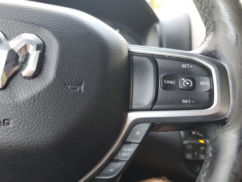 Used 2019 RAM 1500 Big Horn AWD/4WD image 22