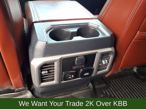 Used 2022 Ford F250 Platinum image 16