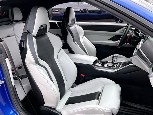 Used 2023 BMW M4 xDrive Competition AWD/4WD image 9