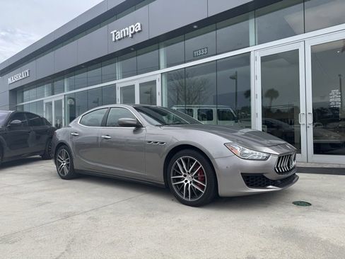 Used 2021 Maserati Ghibli S image 1