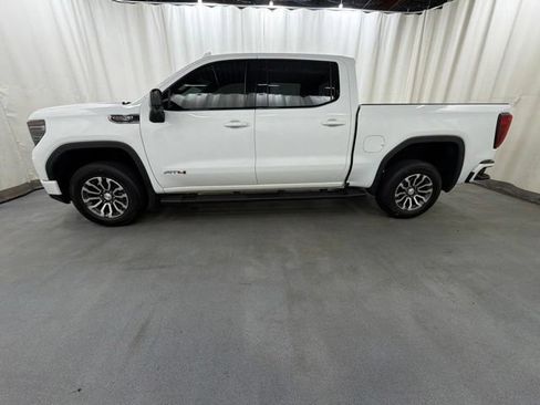 Used 2023 GMC Sierra 1500 AT4 AWD/4WD image 3