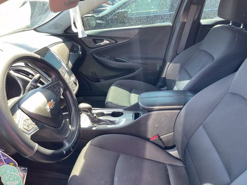 Used 2021 Chevrolet Malibu LT FWD image 10