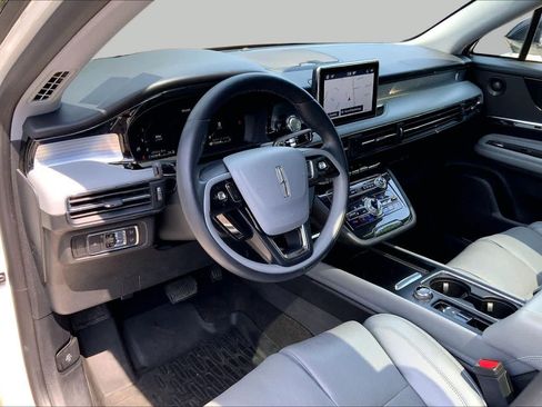 Used 2022 Lincoln Corsair Reserve w/ Equipment Group 201A AWD/4WD image 18