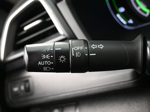 Used 2019 Honda Insight Touring image 16