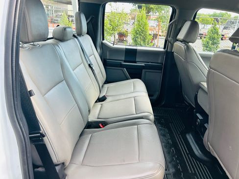 Used 2022 Ford F250 XL w/ Power Equipment Group RWD image 17