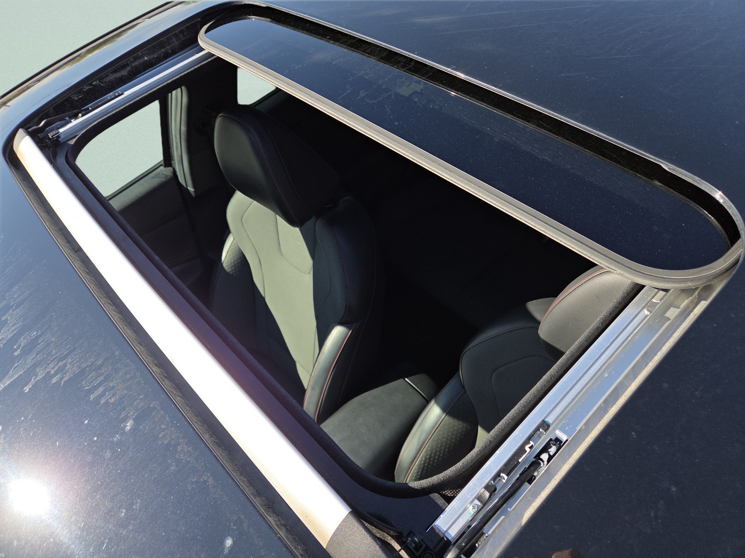 Used 2021 Hyundai Elantra N Line FWD image 8