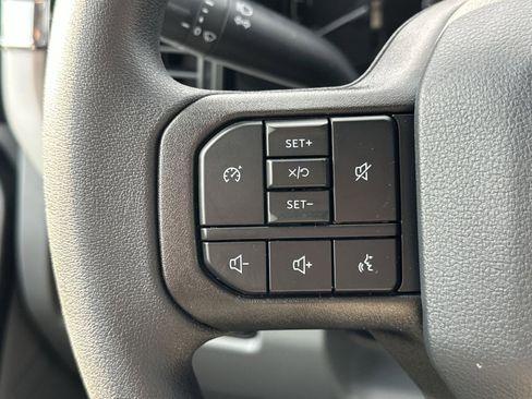 New 2026 Ford F250 XL w/ XL Chrome Package image 20