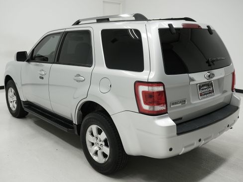 Used 2009 Ford Escape Limited FWD image 6