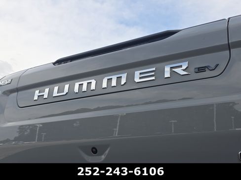 Used 2025 GMC Hummer EV 3X AWD/4WD image 54