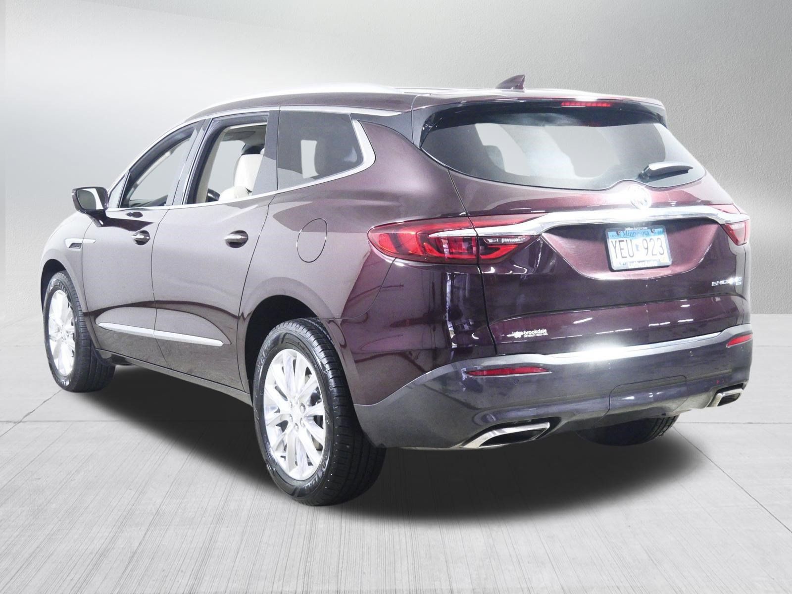 Used 2019 Buick Enclave Premium w/ Experience Buick Package AWD/4WD image 5