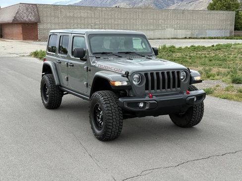 Used 2021 Jeep Wrangler Unlimited Rubicon AWD/4WD image 2