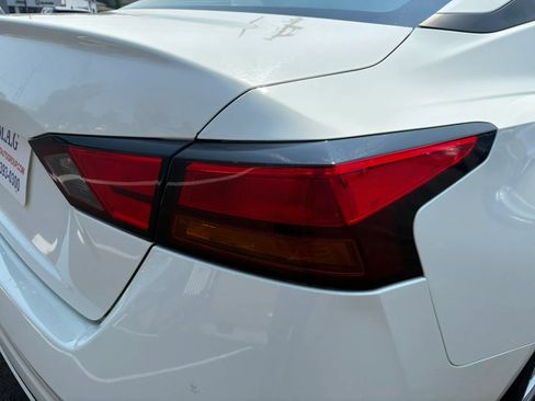Used 2020 Nissan Altima 2.5 S FWD image 16