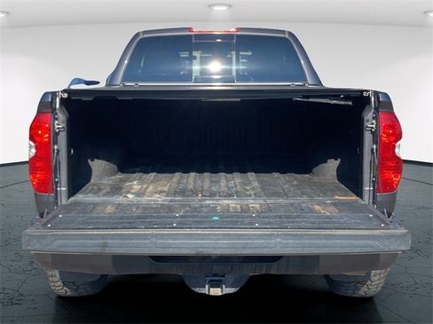 Used 2019 Toyota Tundra SR5 w/ SR5 Convenience Package image 14