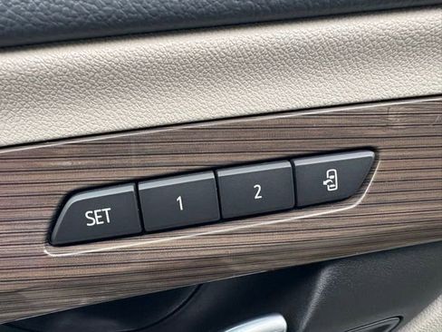 Used 2022 GMC Terrain Denali w/ Denali Premium Package image 14