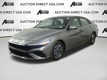 Used 2024 Hyundai Elantra SEL
