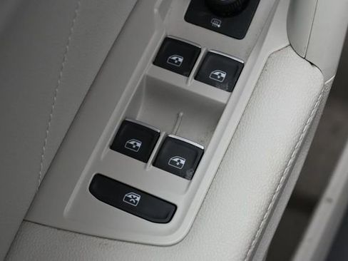 Used 2023 Volkswagen Tiguan SE R-Line AWD/4WD image 13