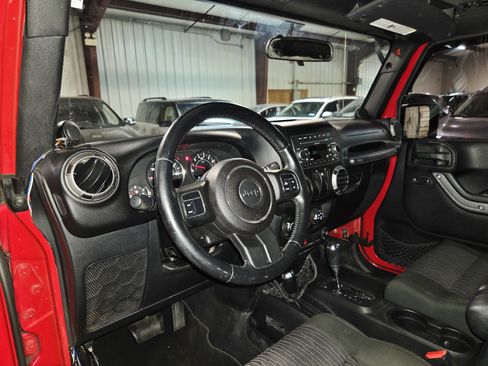 Used 2011 Jeep Wrangler Sport AWD/4WD image 13
